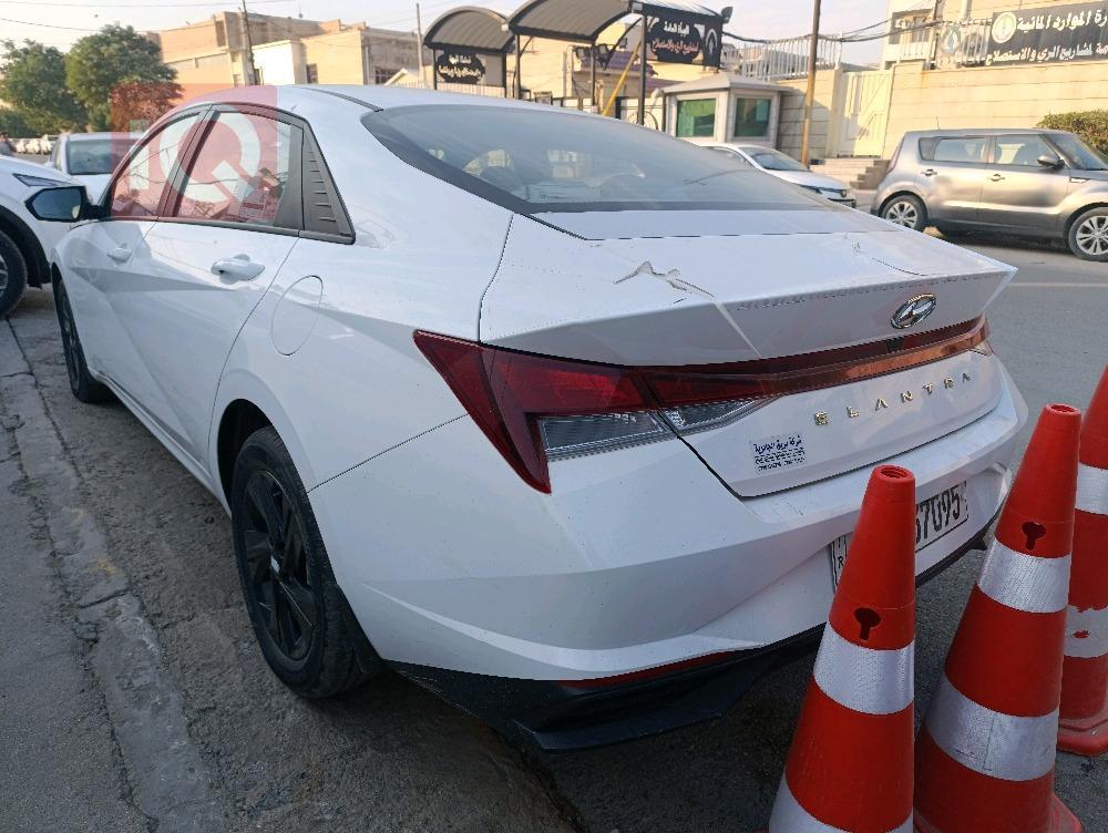 هيونداي النترا